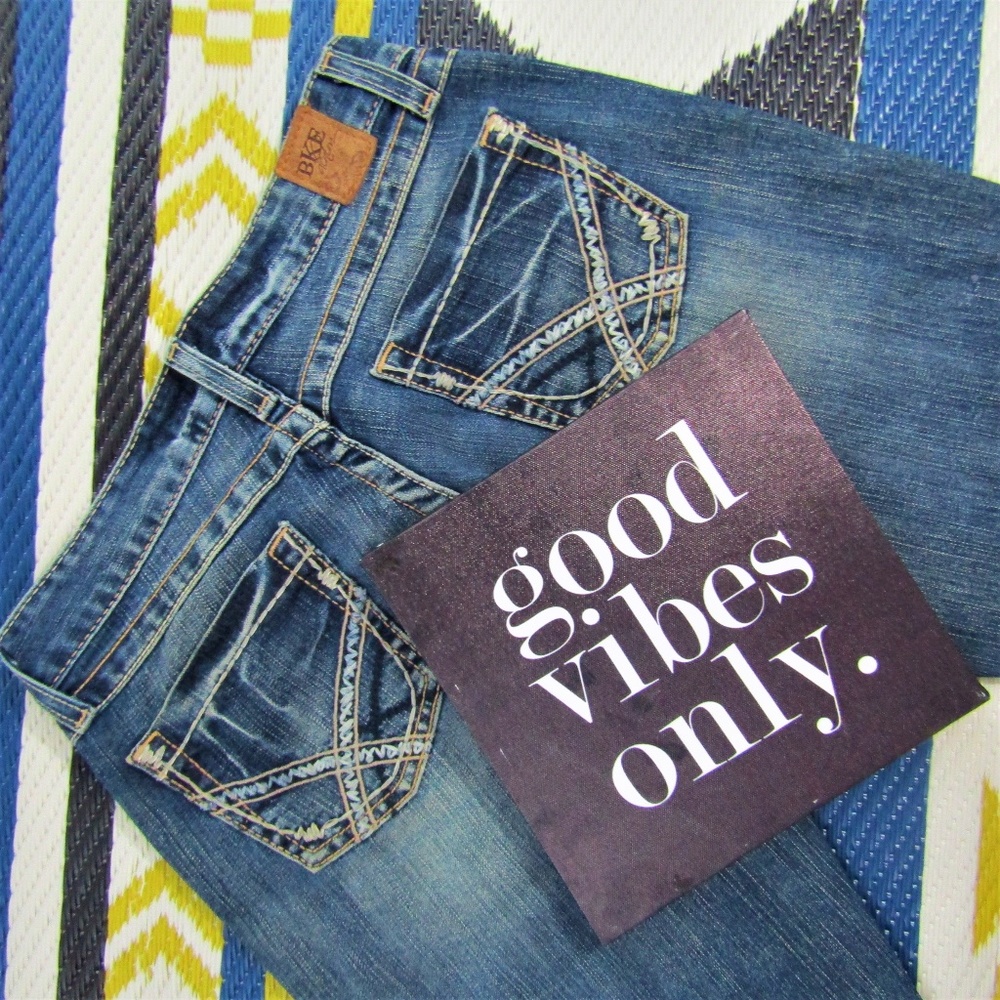 Bke Star Stretch Whiskered Jeans Size 28x33.5